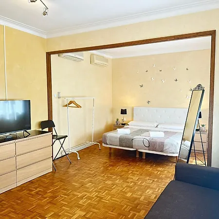 Villaroel Bed & Breakfast *