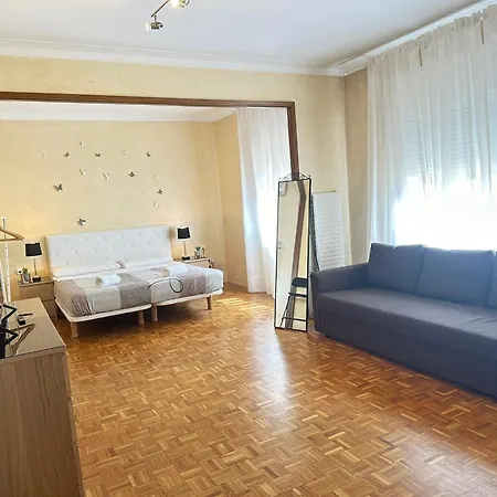 Bed & Breakfast Villaroel Barcelona